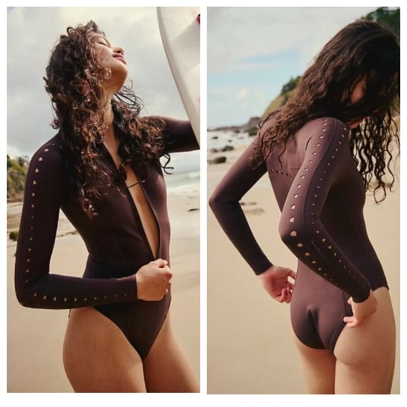 GIGI C Other - GIGI C Chocolate Long Sleeve Swimsuit